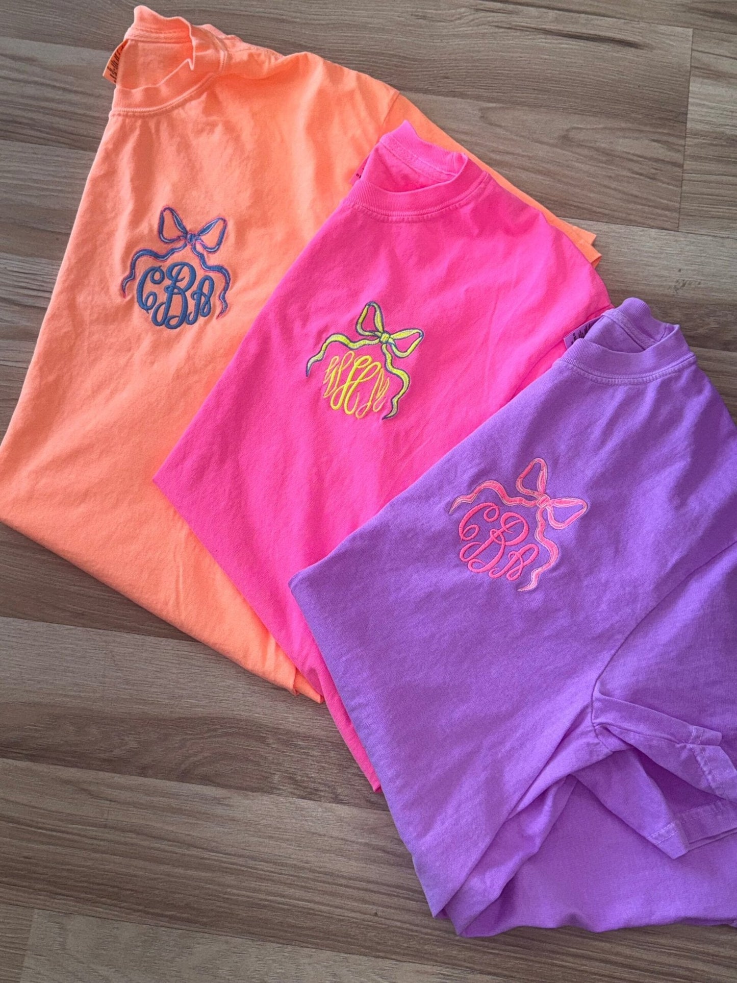 Classy Bow Monogrammed Embroidered Tee ✨