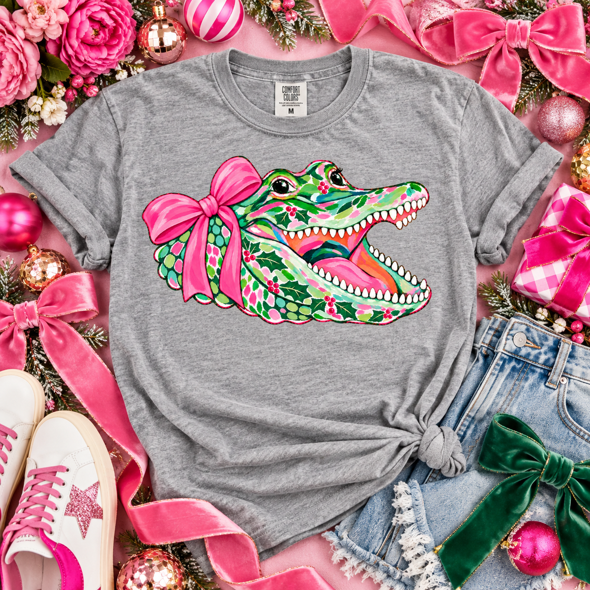 Preppy Holly Alligator with Pink Bow Open Mouth (DTF)